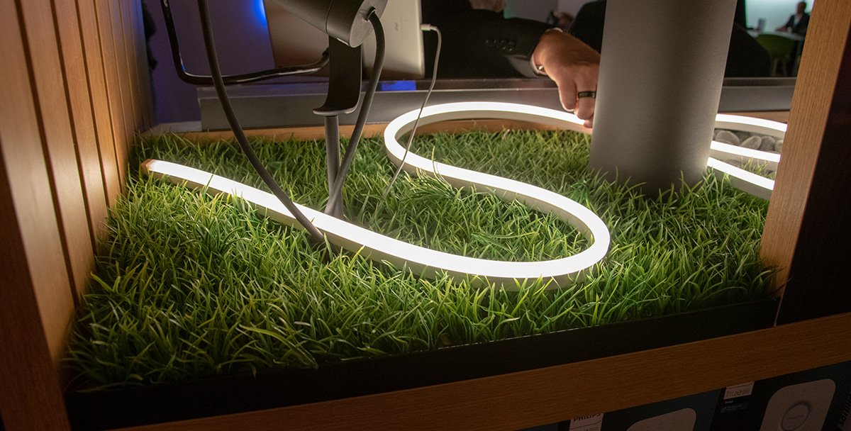 Erster Blick Philips Hue Outdoor Lightstrips auf der IFA